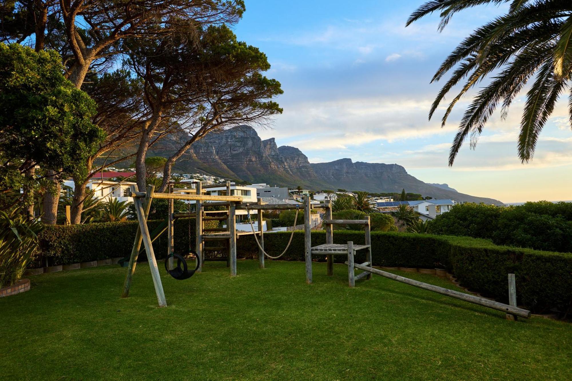 Villa 42 On Strathmore *