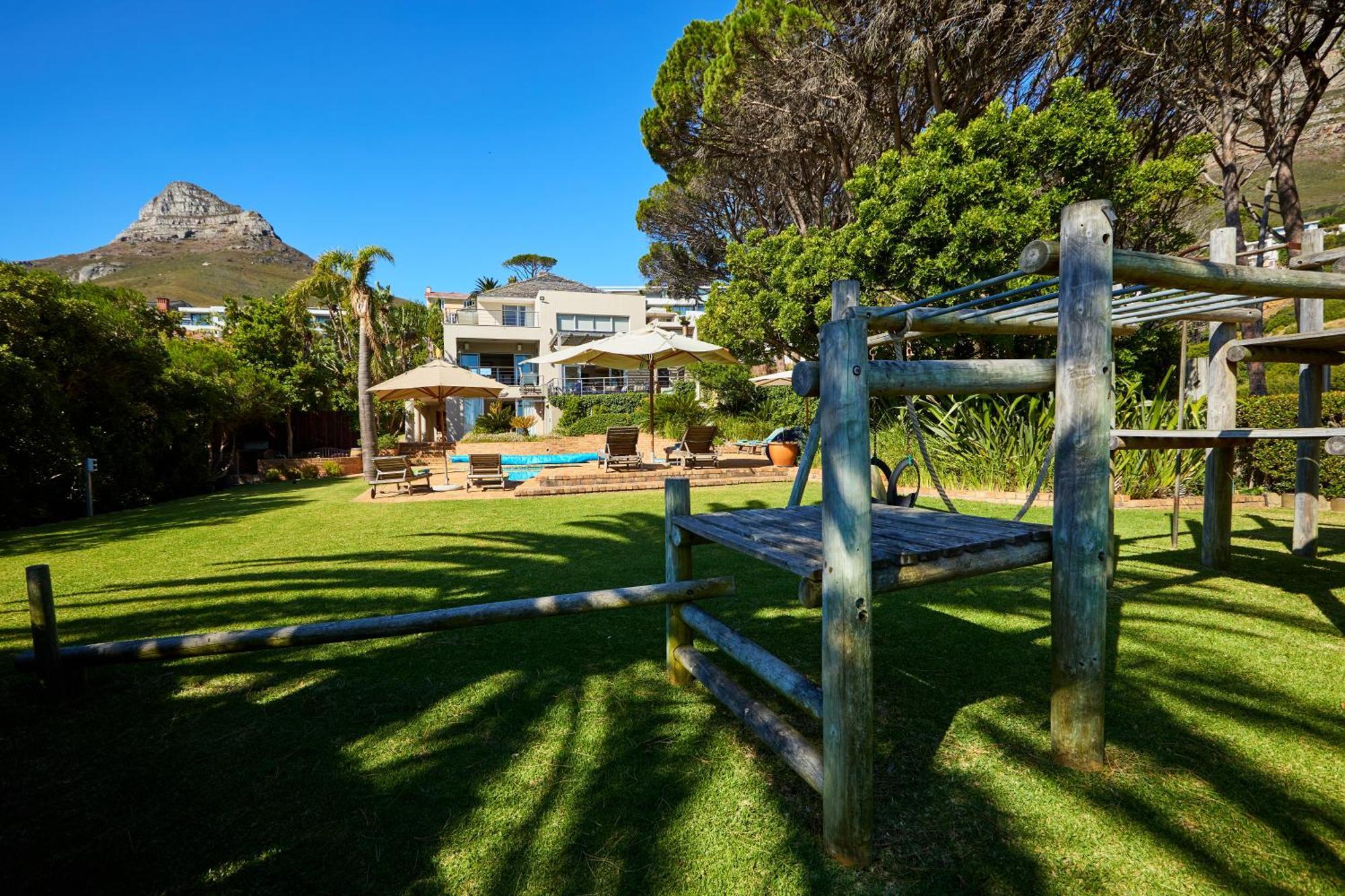 Villa 42 On Strathmore Cape Town